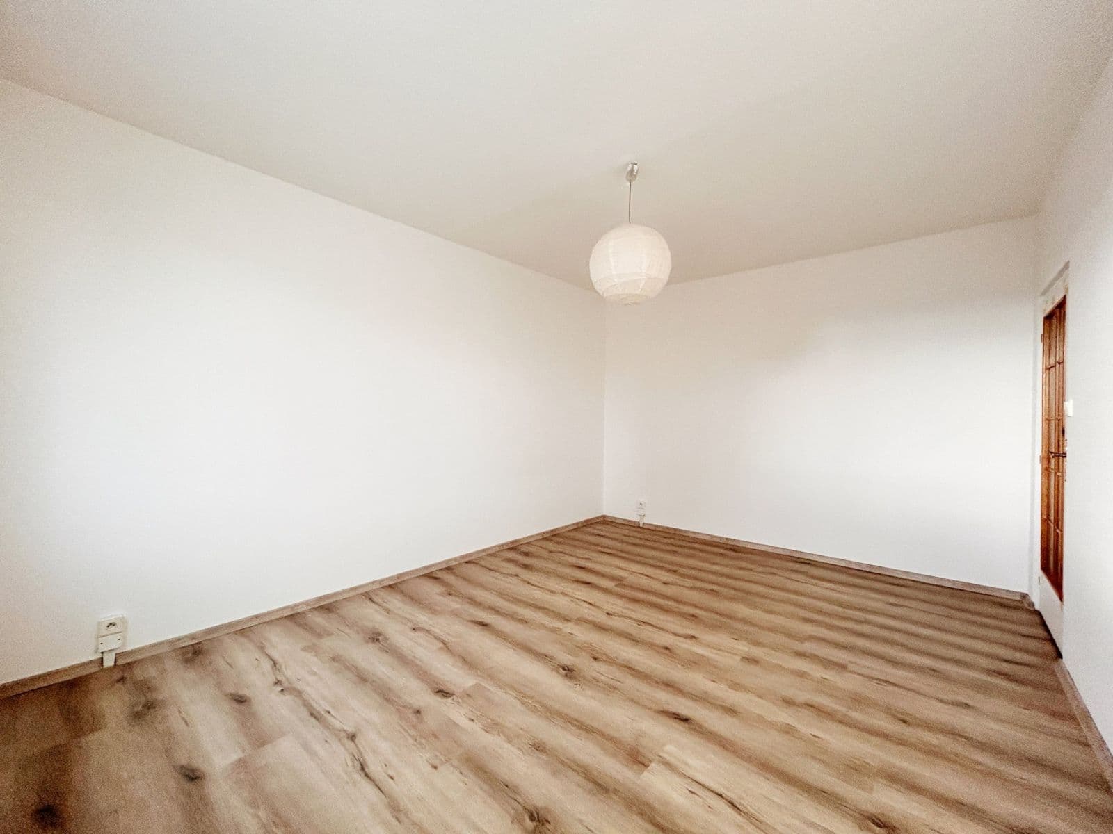 Pronájem bytu 2+1 69 m², Zd. Štěpánka, Rakovník, Středočeský kraj Pronájem bytu 2+1 69 m², Zd. Štěpánka, Rakovník, Středočeský kraj
