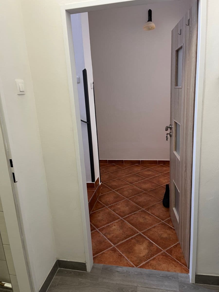 Pronájem bytu 2+1 70 m², Roháčova, Tábor, Jihočeský kraj Pronájem bytu 2+1 70 m², Roháčova, Tábor, Jihočeský kraj