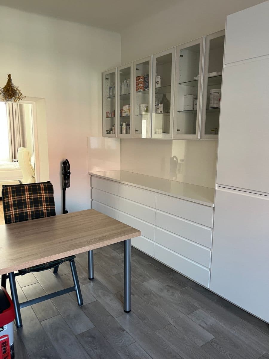 Pronájem bytu 2+1 70 m², Roháčova, Tábor, Jihočeský kraj Pronájem bytu 2+1 70 m², Roháčova, Tábor, Jihočeský kraj