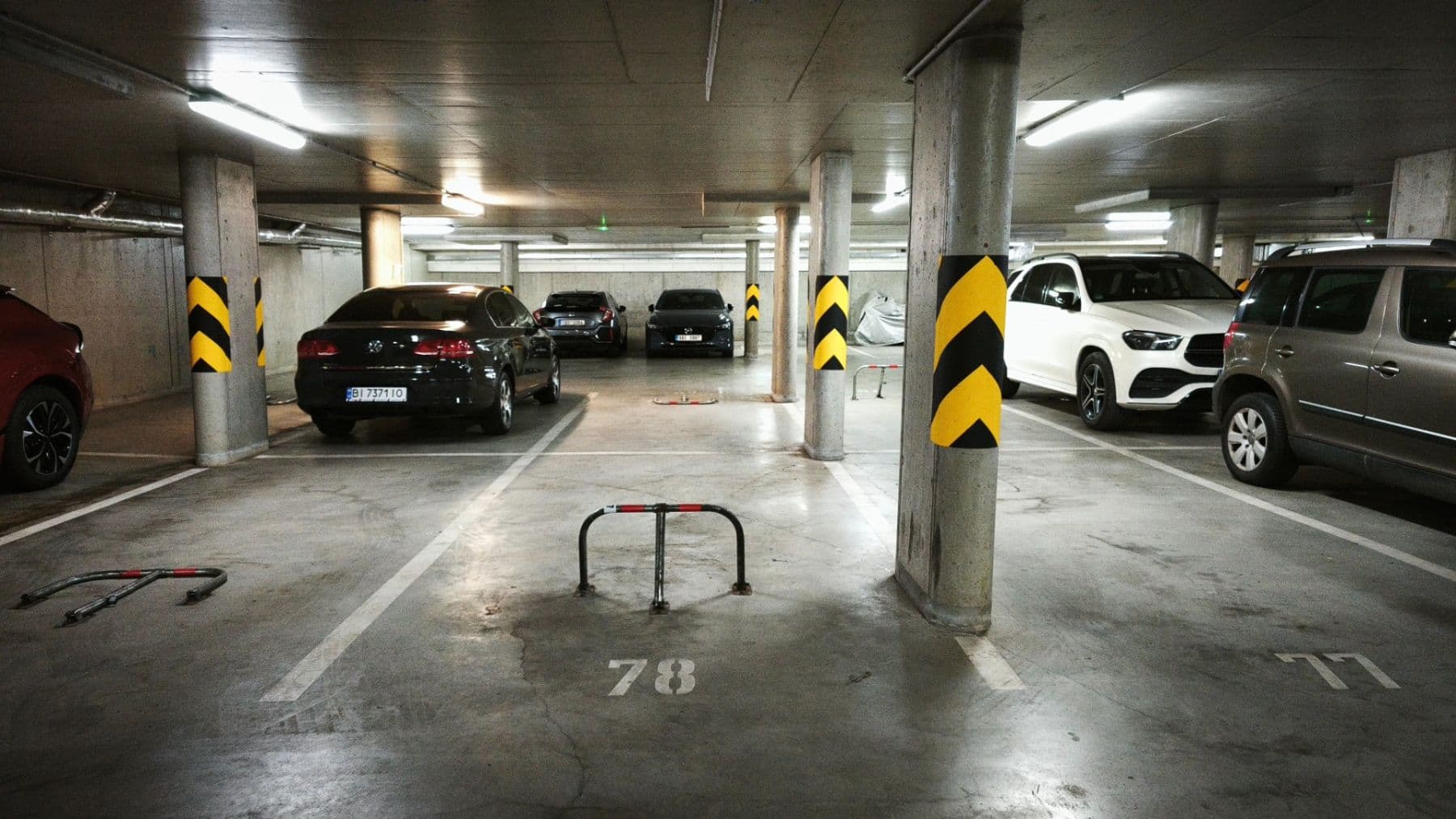 Prodej garáže 13 m², Olgy Havlové, Praha, Praha Prodej garáže 13 m², Olgy Havlové, Praha, Praha