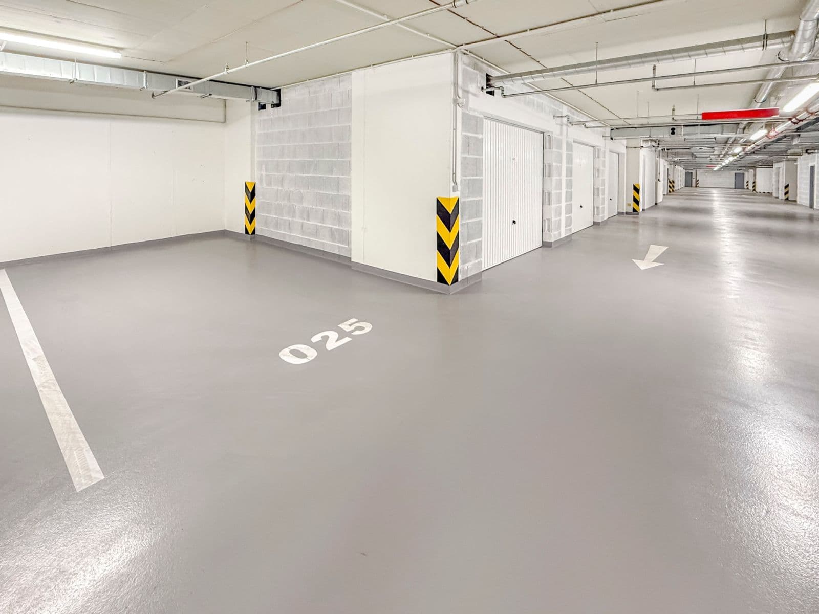 Pronájem garáže 17 m², Poděbradská, Praha, Praha Pronájem garáže 17 m², Poděbradská, Praha, Praha