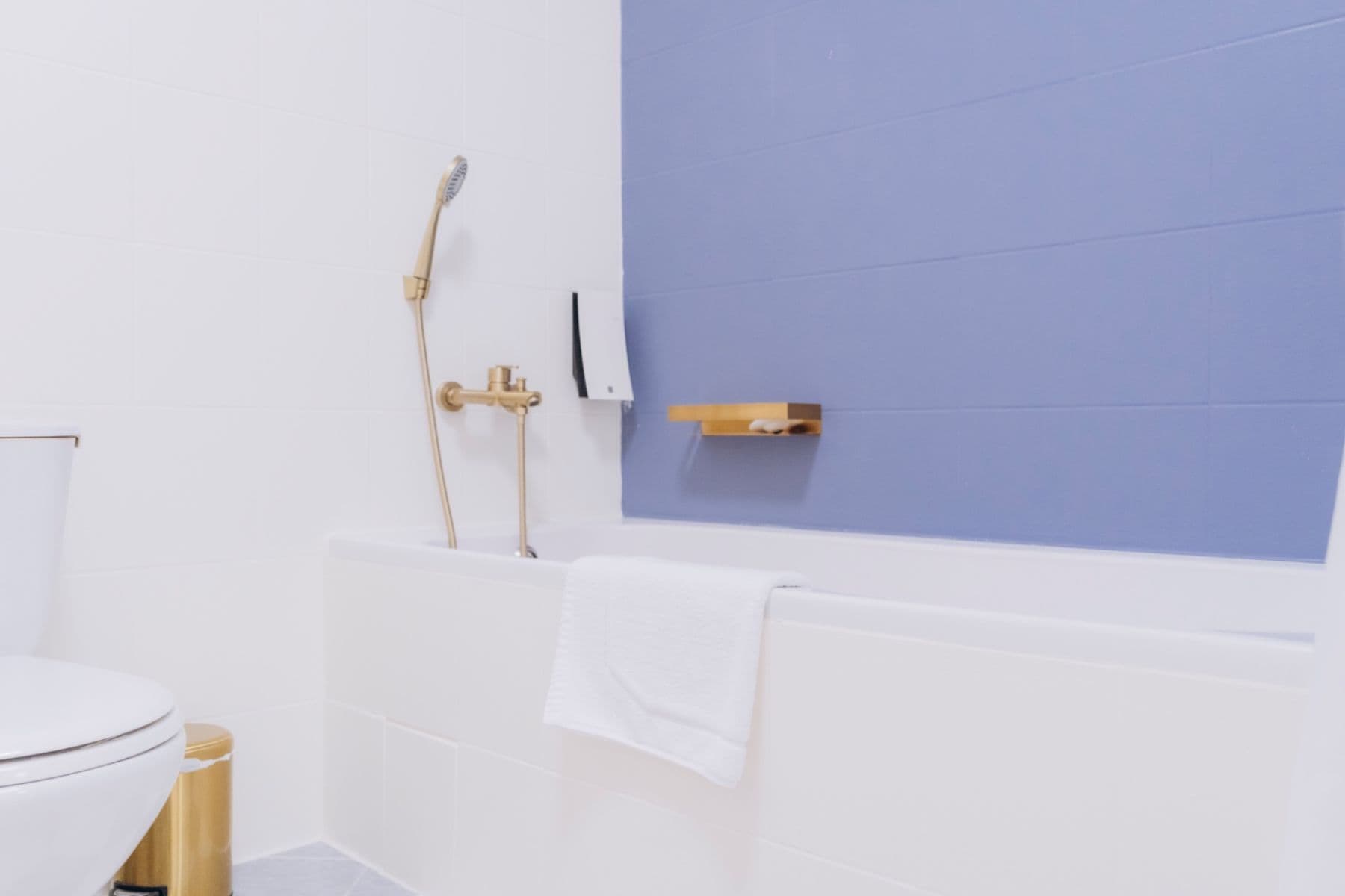Pronájem bytu 1+kk 25 m², Bulharská, Karlovy Vary, Karlovarský kraj Pronájem bytu 1+kk 25 m², Bulharská, Karlovy Vary, Karlovarský kraj