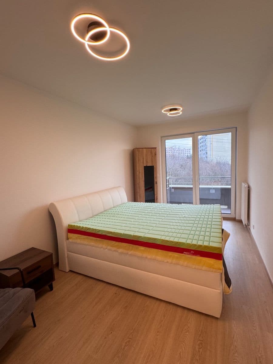 Pronájem bytu 3+kk 90 m², Pod Chodovem, Praha, Praha Pronájem bytu 3+kk 90 m², Pod Chodovem, Praha, Praha