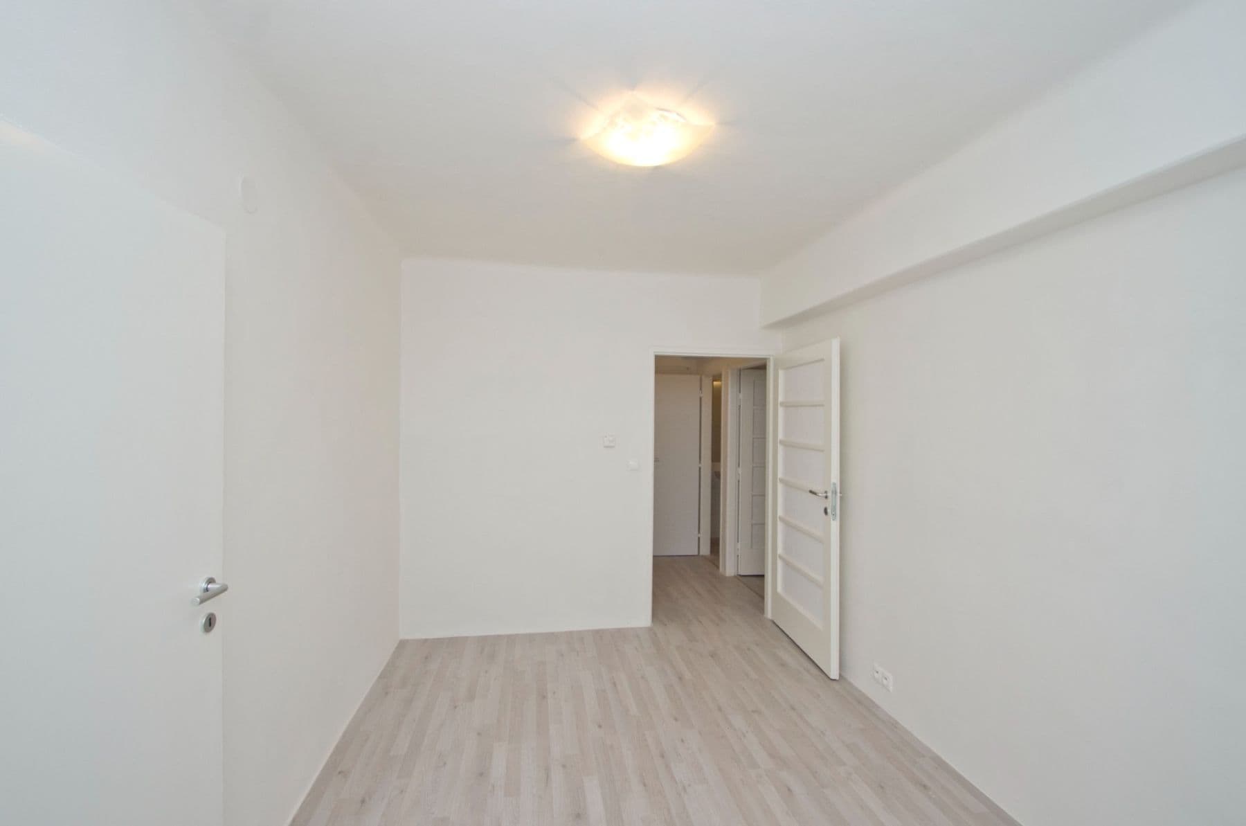 Pronájem bytu 3+kk 66 m², Malešická, Praha, Praha Pronájem bytu 3+kk 66 m², Malešická, Praha, Praha