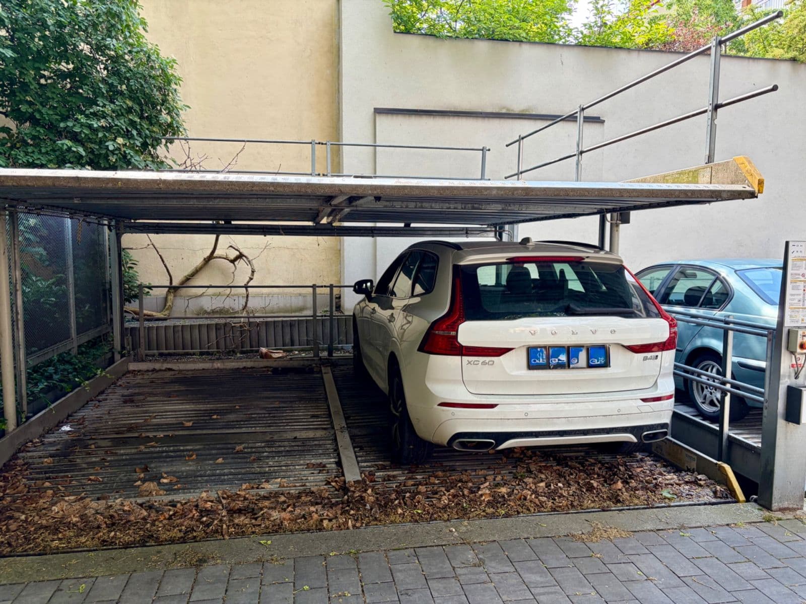 Pronájem garáže 13 m², Staropramenná, Praha, Praha Pronájem garáže 13 m², Staropramenná, Praha, Praha
