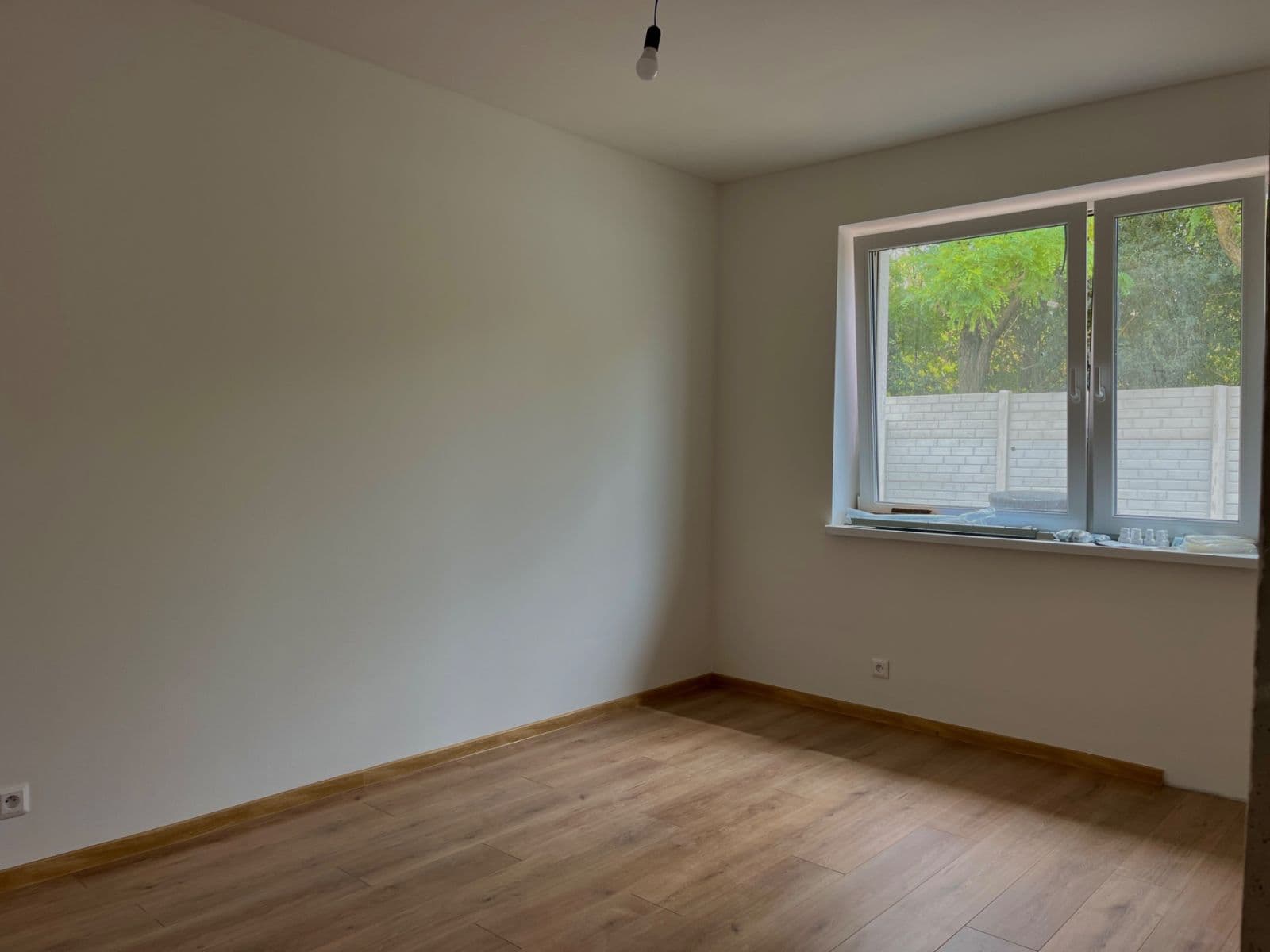 Prodej domu 105 m², pozemek 535 m², Hlavná, Šamorín, Trnavský kraj Prodej domu 105 m², pozemek 535 m², Hlavná, Šamorín, Trnavský kraj
