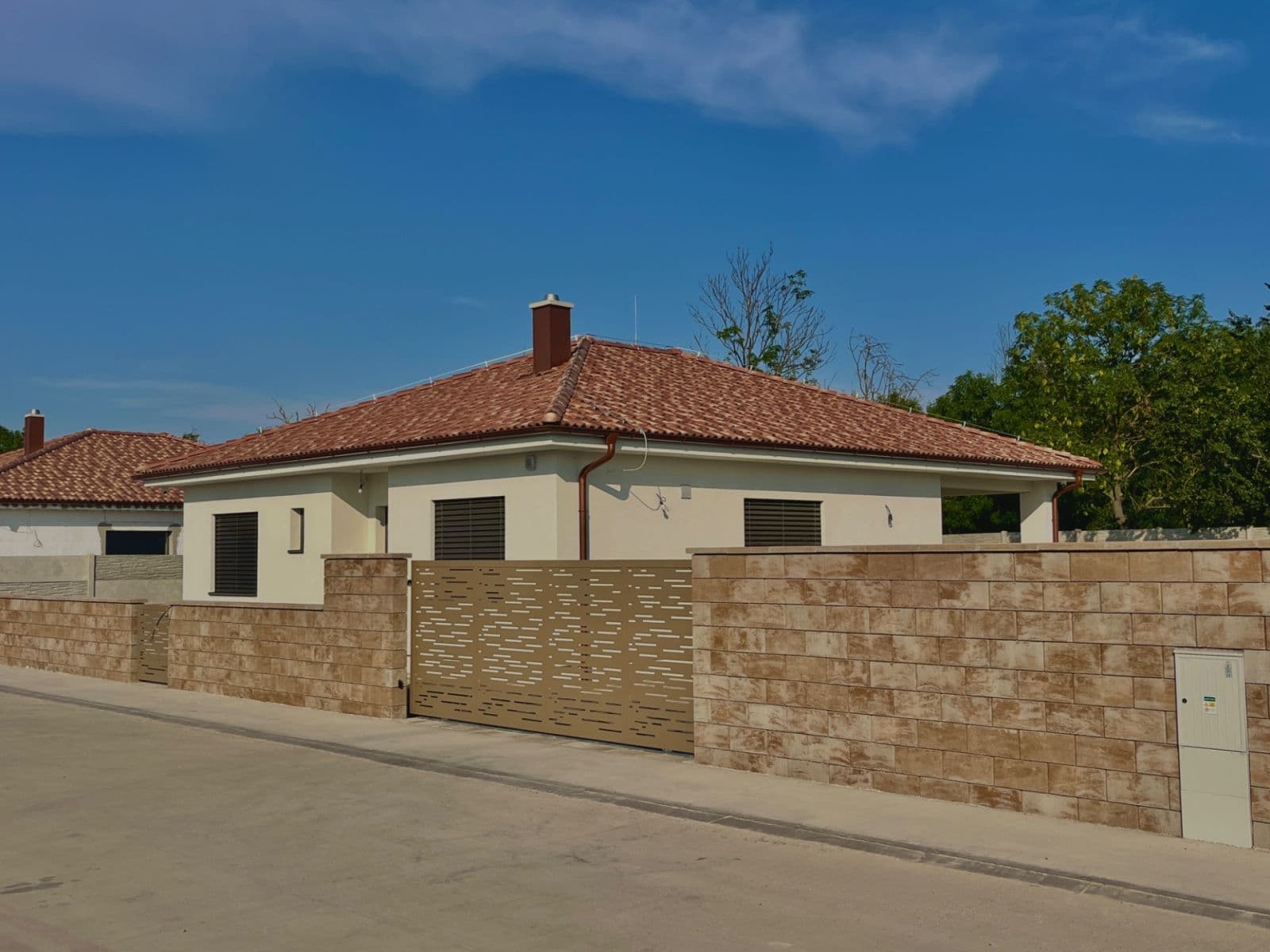 Prodej domu 105 m², pozemek 535 m², Hlavná, Šamorín, Trnavský kraj Prodej domu 105 m², pozemek 535 m², Hlavná, Šamorín, Trnavský kraj