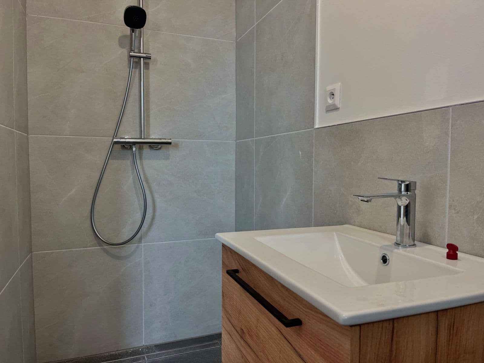 Prodej domu 105 m², pozemek 535 m², Hlavná, Šamorín, Trnavský kraj Prodej domu 105 m², pozemek 535 m², Hlavná, Šamorín, Trnavský kraj