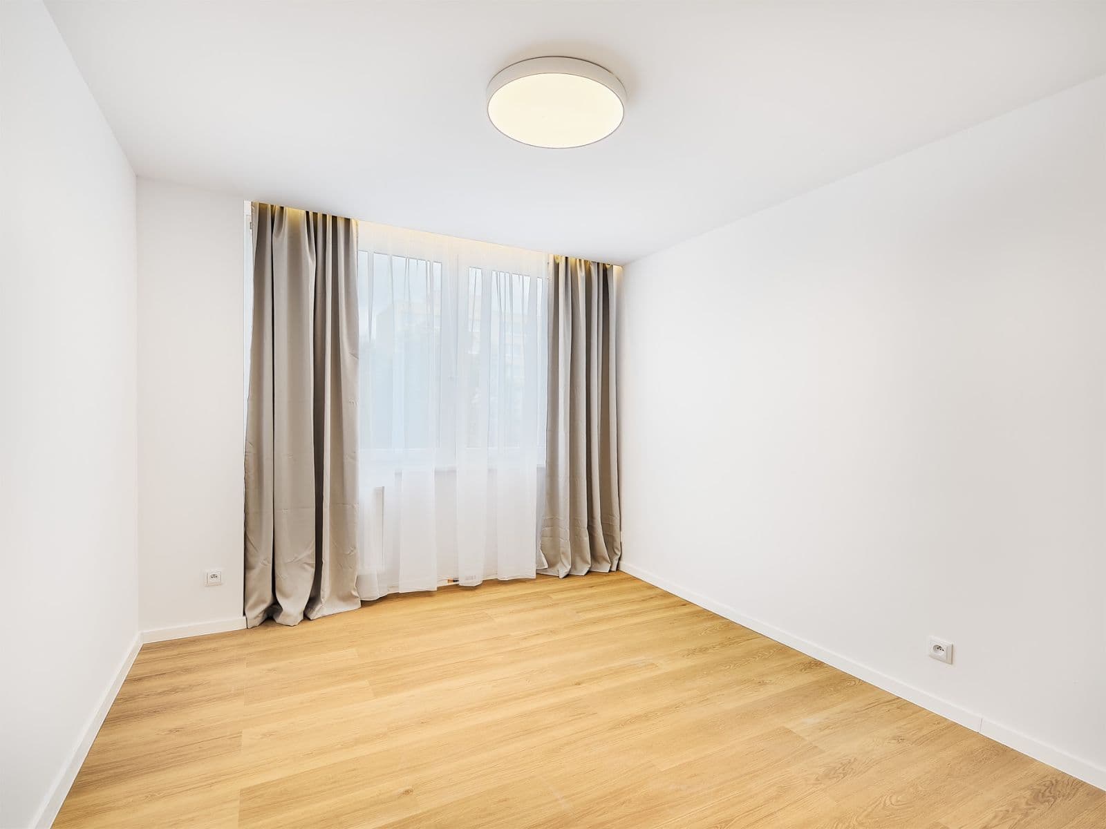 Prodej bytu 4+kk 73 m², Lovosická, Praha, Praha Prodej bytu 4+kk 73 m², Lovosická, Praha, Praha