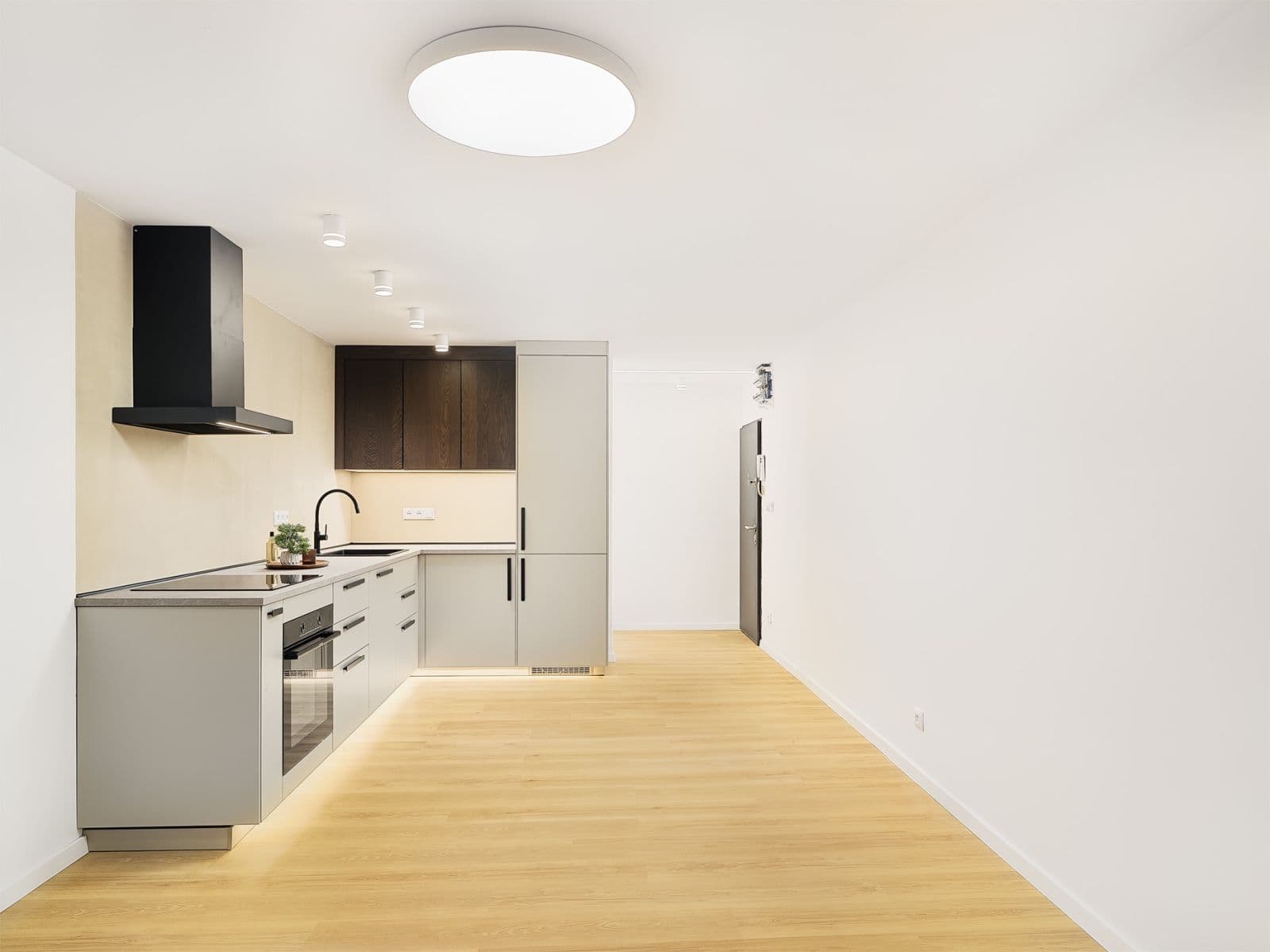 Prodej bytu 4+kk 73 m², Lovosická, Praha, Praha Prodej bytu 4+kk 73 m², Lovosická, Praha, Praha
