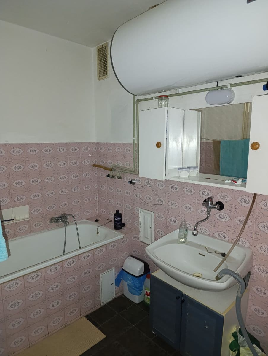 Pronájem bytu 3+1 74 m², Barvy, Brno, Jihomoravský kraj Pronájem bytu 3+1 74 m², Barvy, Brno, Jihomoravský kraj