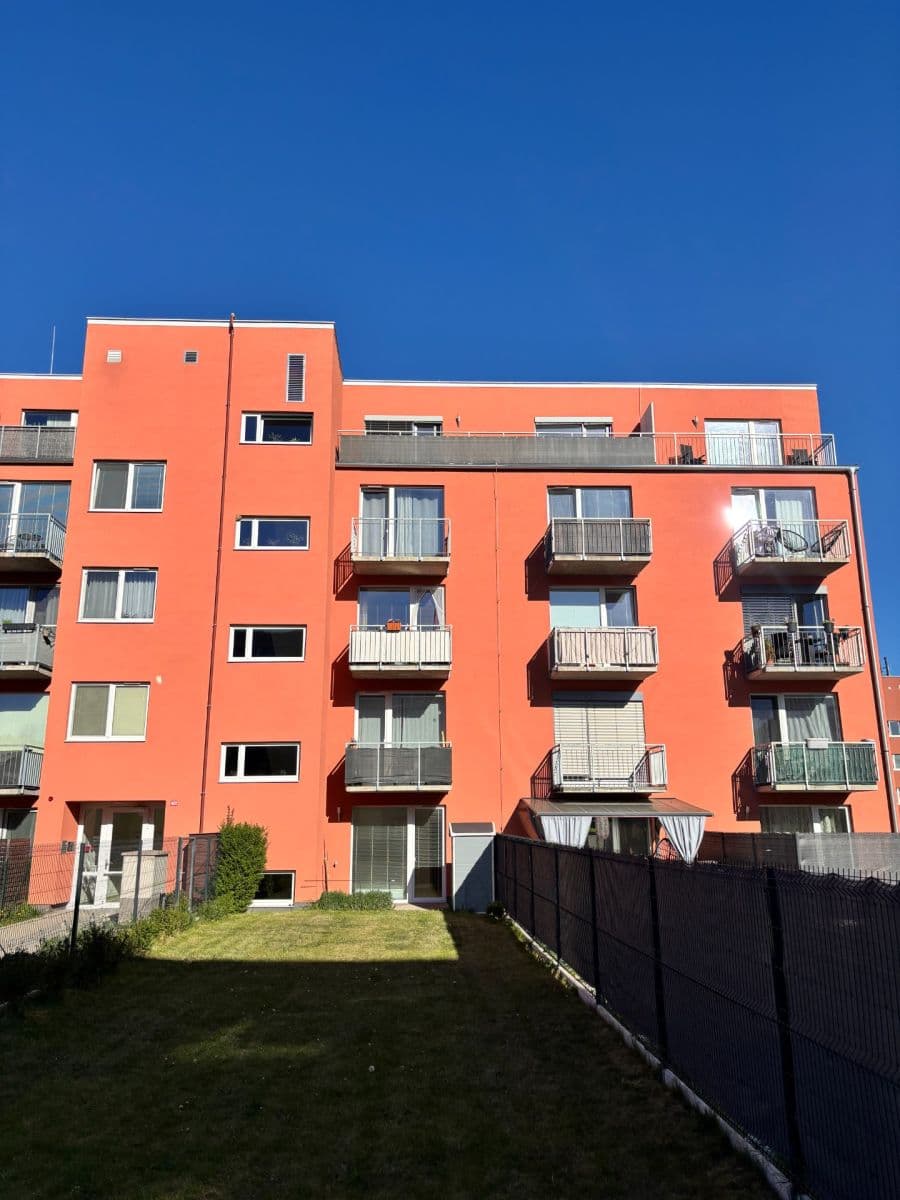 Pronájem bytu 2+kk 48 m², Pšeničná, Hostivice, Středočeský kraj Pronájem bytu 2+kk 48 m², Pšeničná, Hostivice, Středočeský kraj
