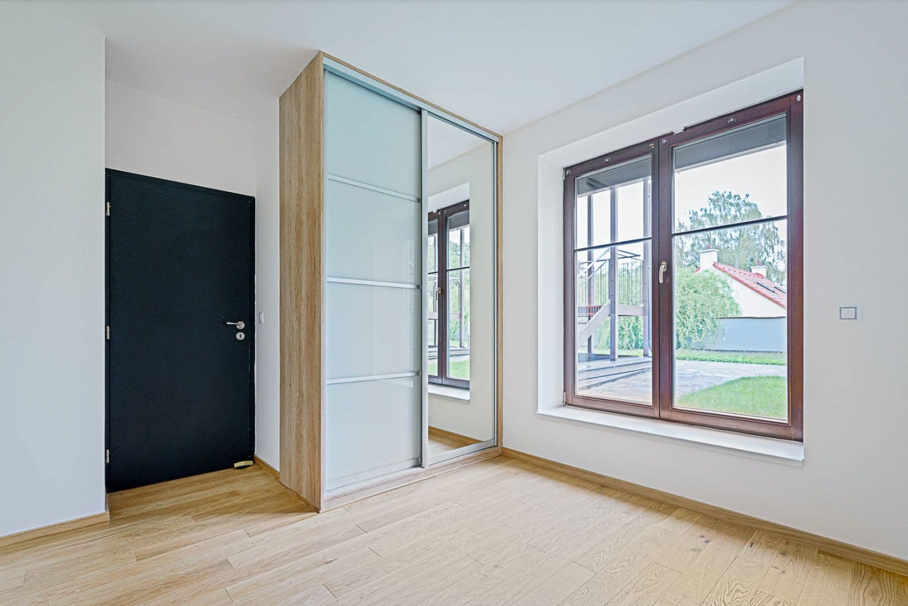 Pronájem bytu 2+kk 52 m², Kozinovo náměstí, Praha, Praha Pronájem bytu 2+kk 52 m², Kozinovo náměstí, Praha, Praha