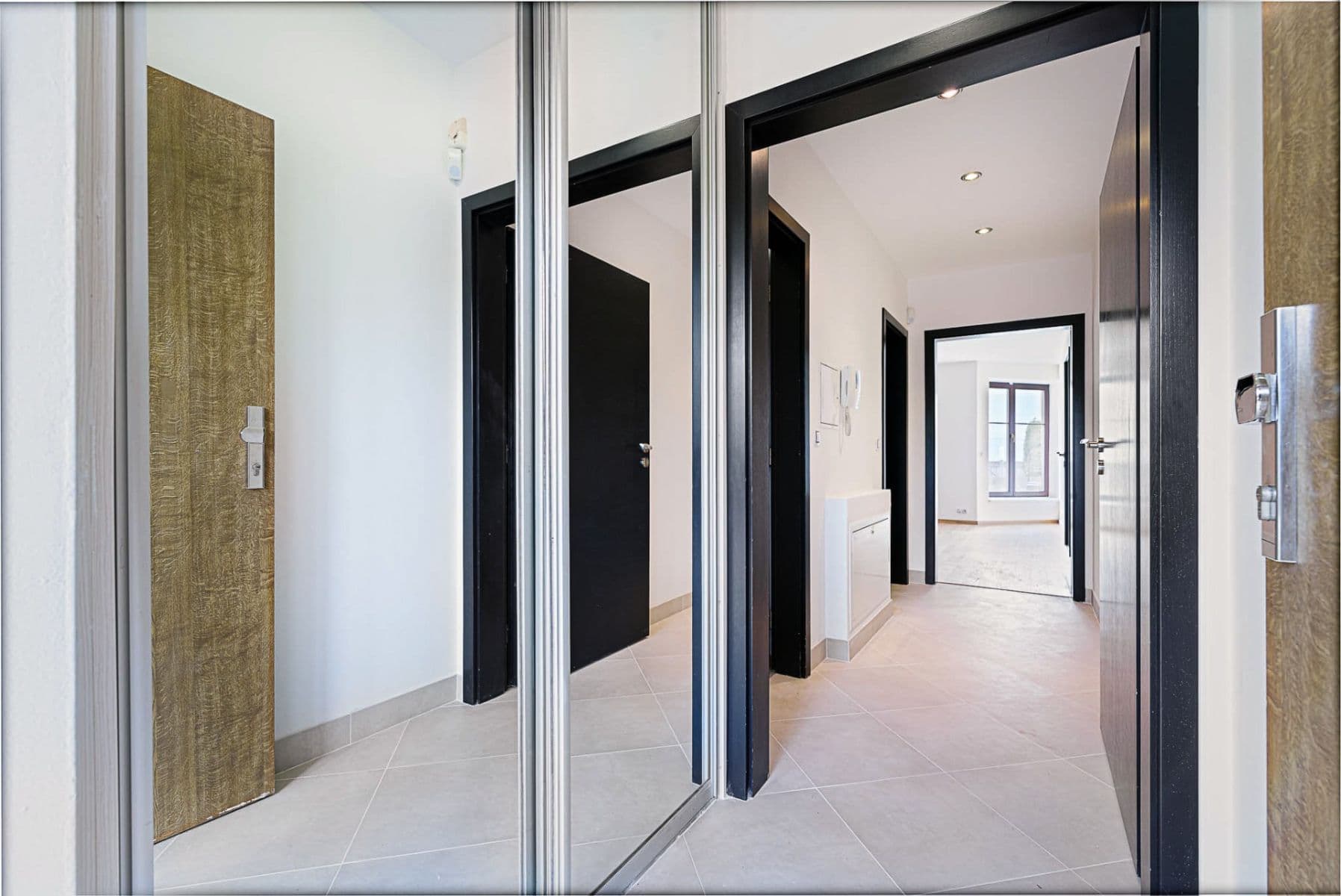 Pronájem bytu 2+kk 52 m², Kozinovo náměstí, Praha, Praha Pronájem bytu 2+kk 52 m², Kozinovo náměstí, Praha, Praha