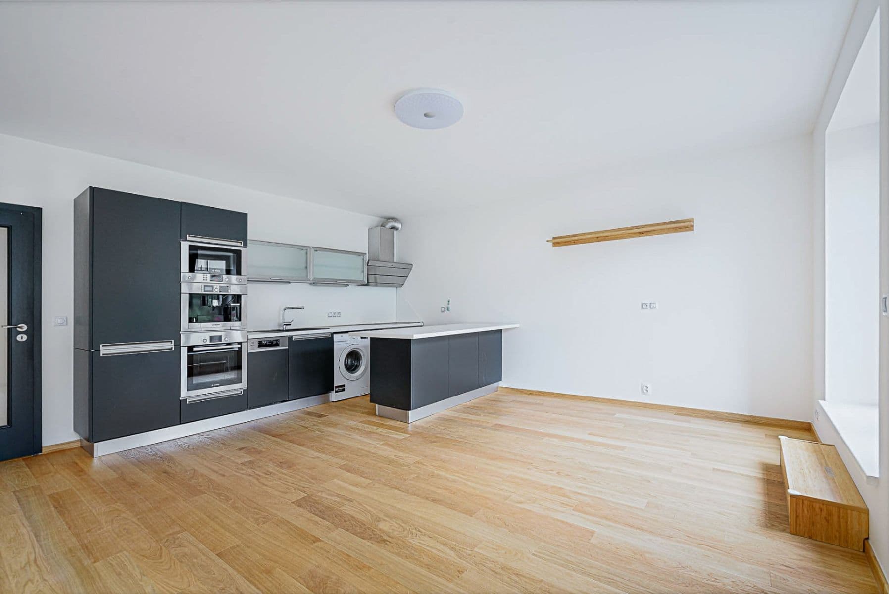 Pronájem bytu 2+kk 52 m², Kozinovo náměstí, Praha, Praha Pronájem bytu 2+kk 52 m², Kozinovo náměstí, Praha, Praha