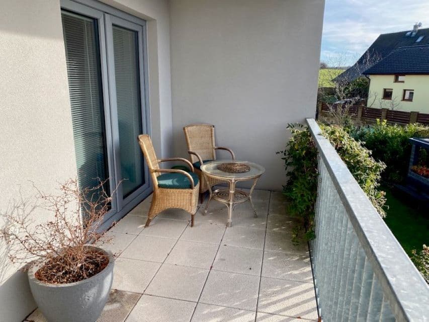 Pronájem domu 108 m², pozemek 79 m², Na Kopci, Mukařov, Středočeský kraj Pronájem domu 108 m², pozemek 79 m², Na Kopci, Mukařov, Středočeský kraj