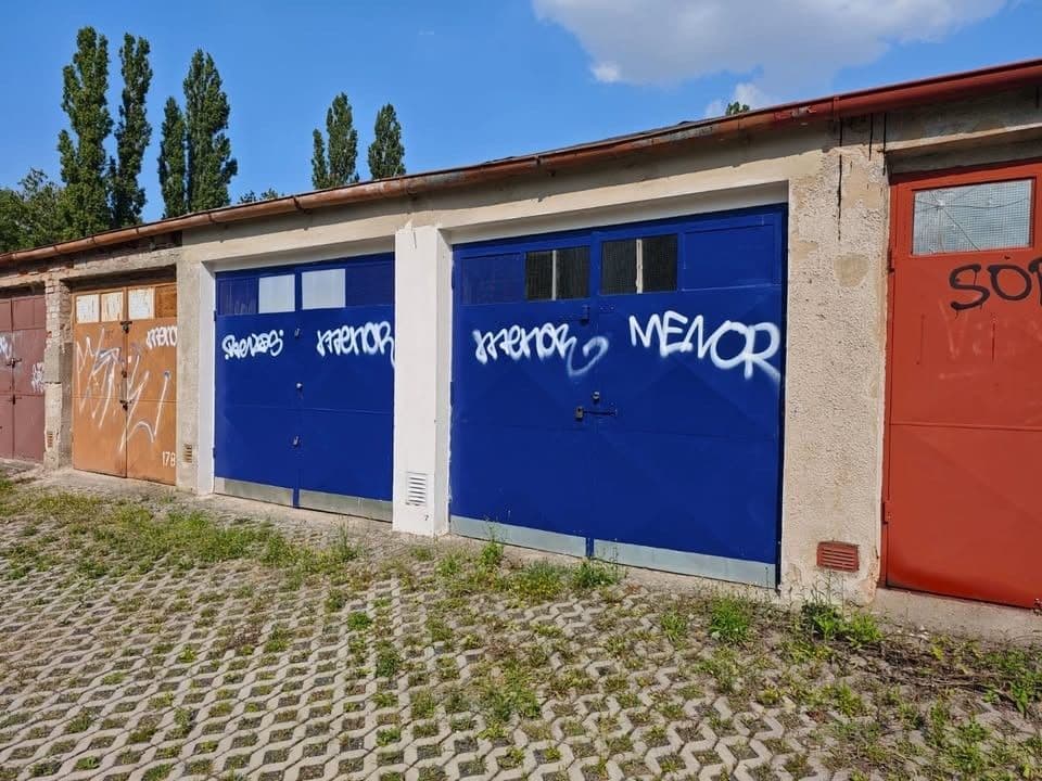 Prodej garáže 6 m², K Sídlišti, Praha, Praha Prodej garáže 6 m², K Sídlišti, Praha, Praha