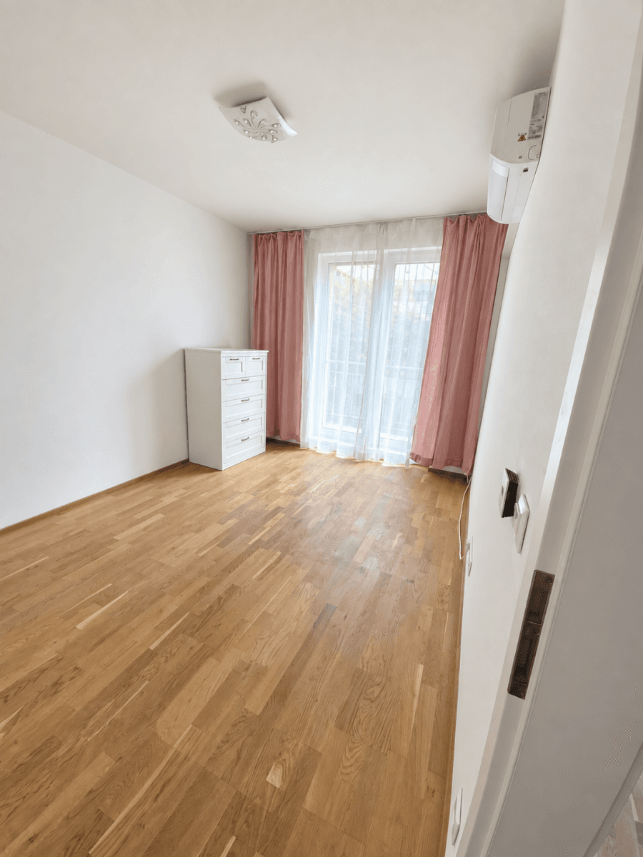 Prodej bytu 2+1 50 m², Ota Holúska, Záhorská Bystrica, Bratislavský kraj Prodej bytu 2+1 50 m², Ota Holúska, Záhorská Bystrica, Bratislavský kraj