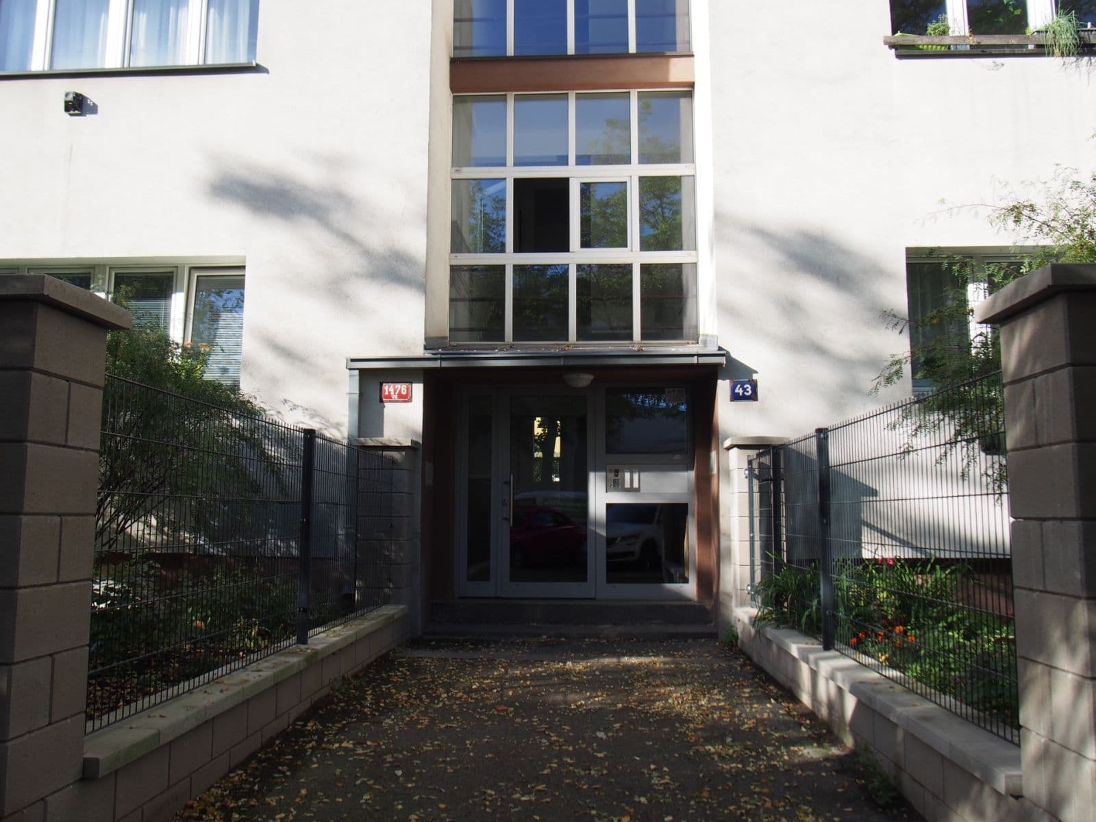 Pronájem bytu 1+1 45 m², Osadní, Praha, Praha Pronájem bytu 1+1 45 m², Osadní, Praha, Praha
