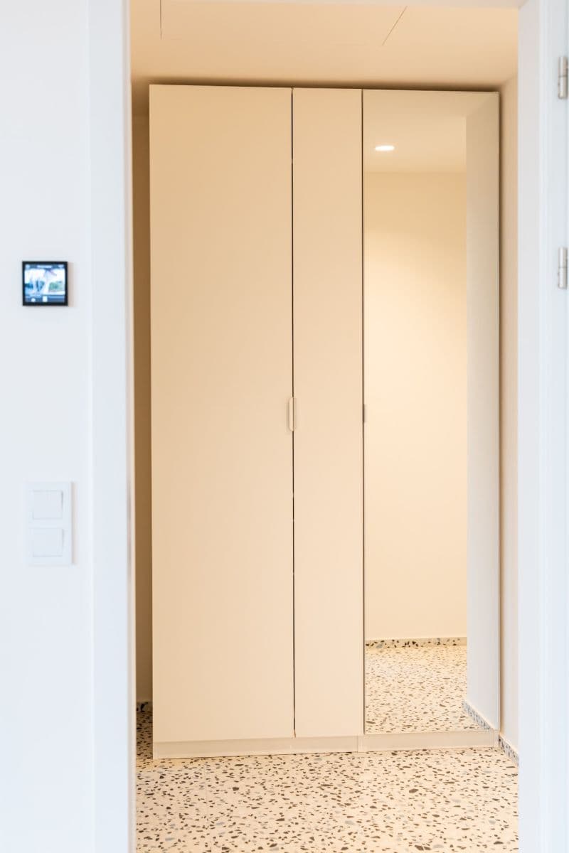 Pronájem bytu 1+kk 37 m², U Komína, Praha, Praha Pronájem bytu 1+kk 37 m², U Komína, Praha, Praha