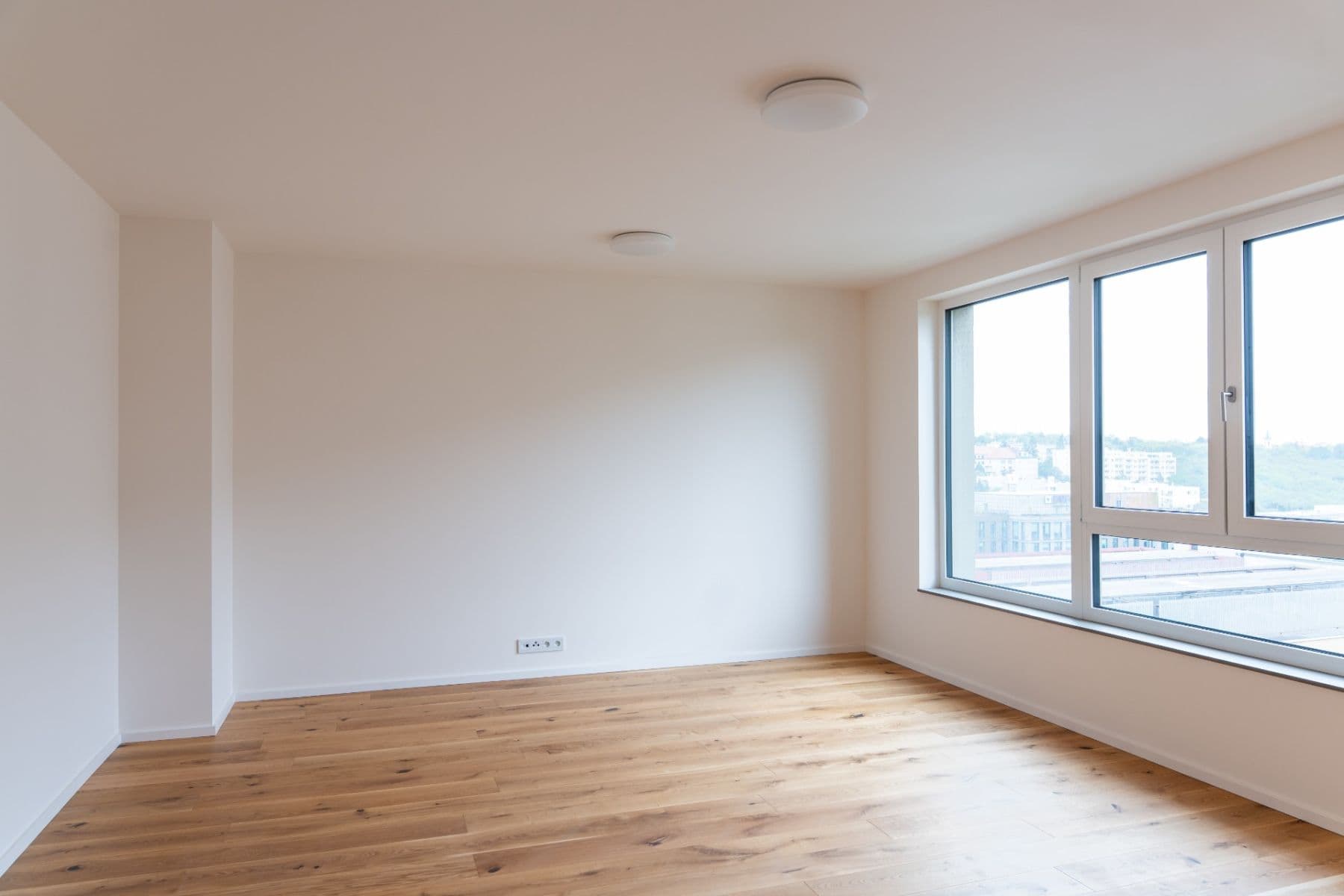 Pronájem bytu 1+kk 37 m², U Komína, Praha, Praha Pronájem bytu 1+kk 37 m², U Komína, Praha, Praha