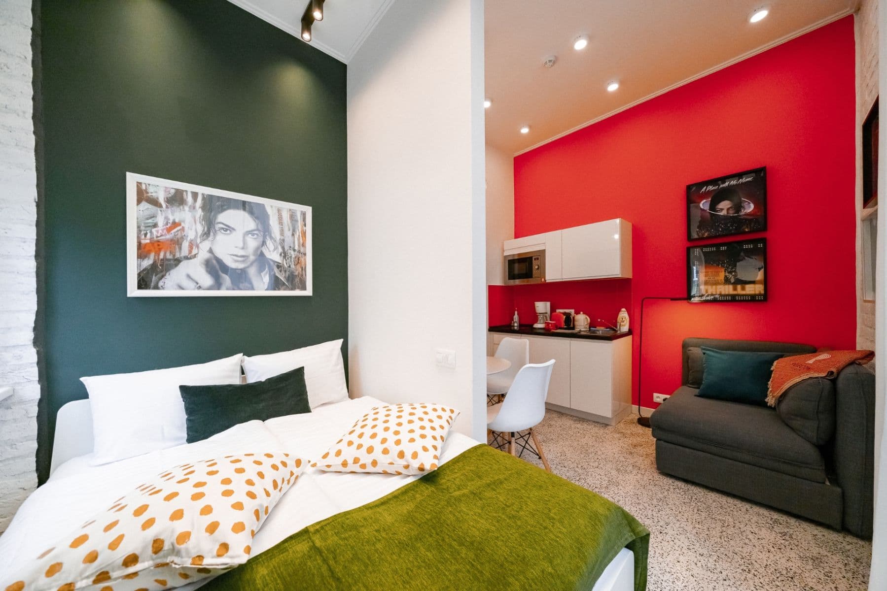 Pronájem bytu 1+kk 17 m², Lužická, Mariánské Lázně, Karlovarský kraj Pronájem bytu 1+kk 17 m², Lužická, Mariánské Lázně, Karlovarský kraj
