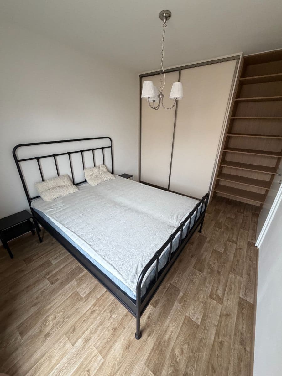 Pronájem bytu 2+kk 39 m², Vestecká, Nehvizdy, Středočeský kraj Pronájem bytu 2+kk 39 m², Vestecká, Nehvizdy, Středočeský kraj