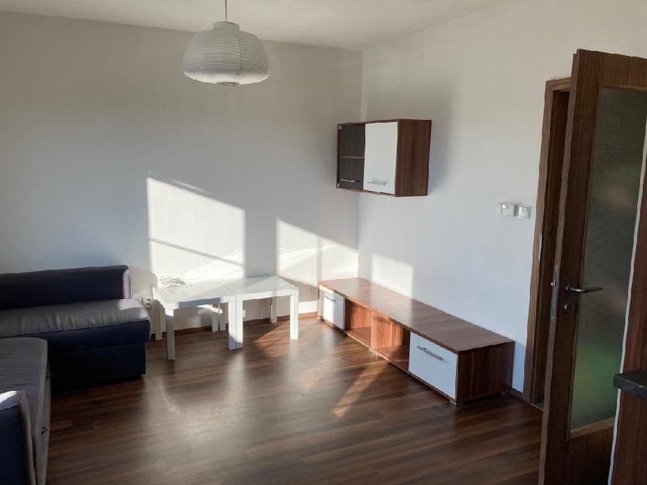 Pronájem bytu 1+kk 36 m², Pod Zahrady, Přezletice, Středočeský kraj Pronájem bytu 1+kk 36 m², Pod Zahrady, Přezletice, Středočeský kraj