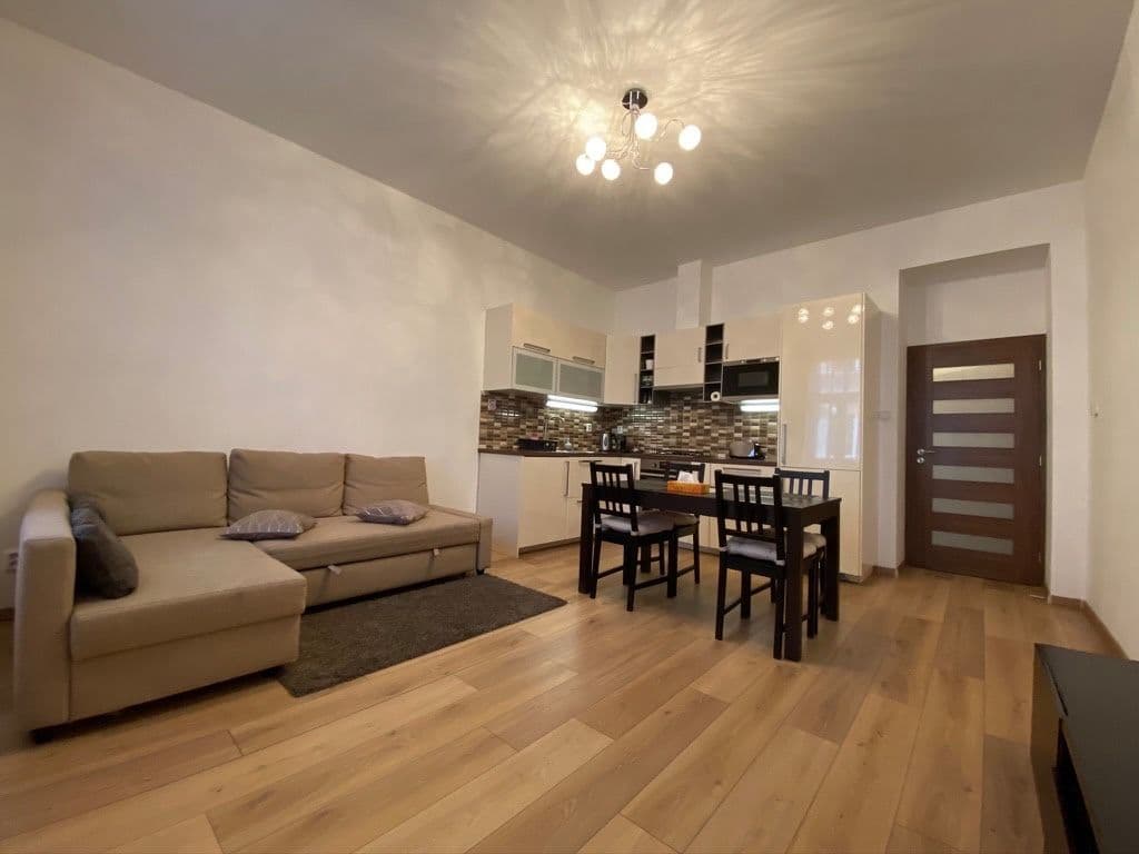 Pronájem bytu 2+kk 40 m², Blahníkova, Praha, Praha Pronájem bytu 2+kk 40 m², Blahníkova, Praha, Praha