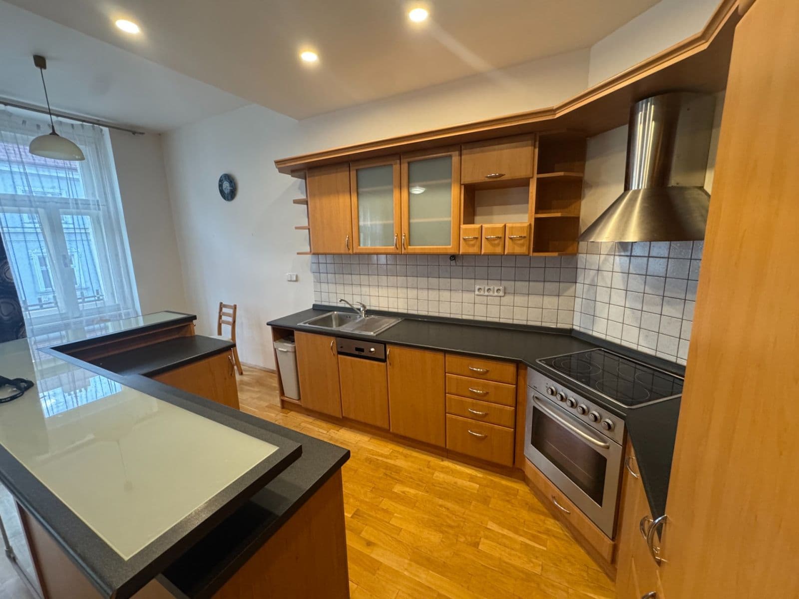 Pronájem bytu 2+kk 50 m², Marie Cibulkové, Praha, Praha Pronájem bytu 2+kk 50 m², Marie Cibulkové, Praha, Praha