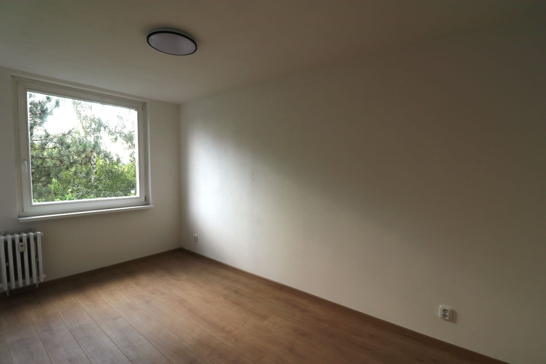 Pronájem bytu 2+kk 41 m², Pirinská, Praha, Praha Pronájem bytu 2+kk 41 m², Pirinská, Praha, Praha