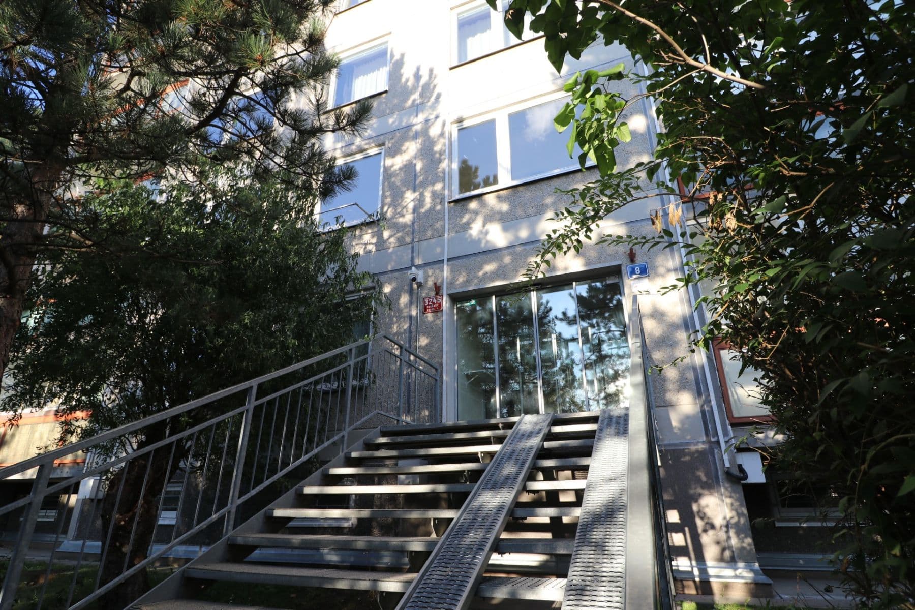 Pronájem bytu 2+kk 41 m², Pirinská, Praha, Praha Pronájem bytu 2+kk 41 m², Pirinská, Praha, Praha