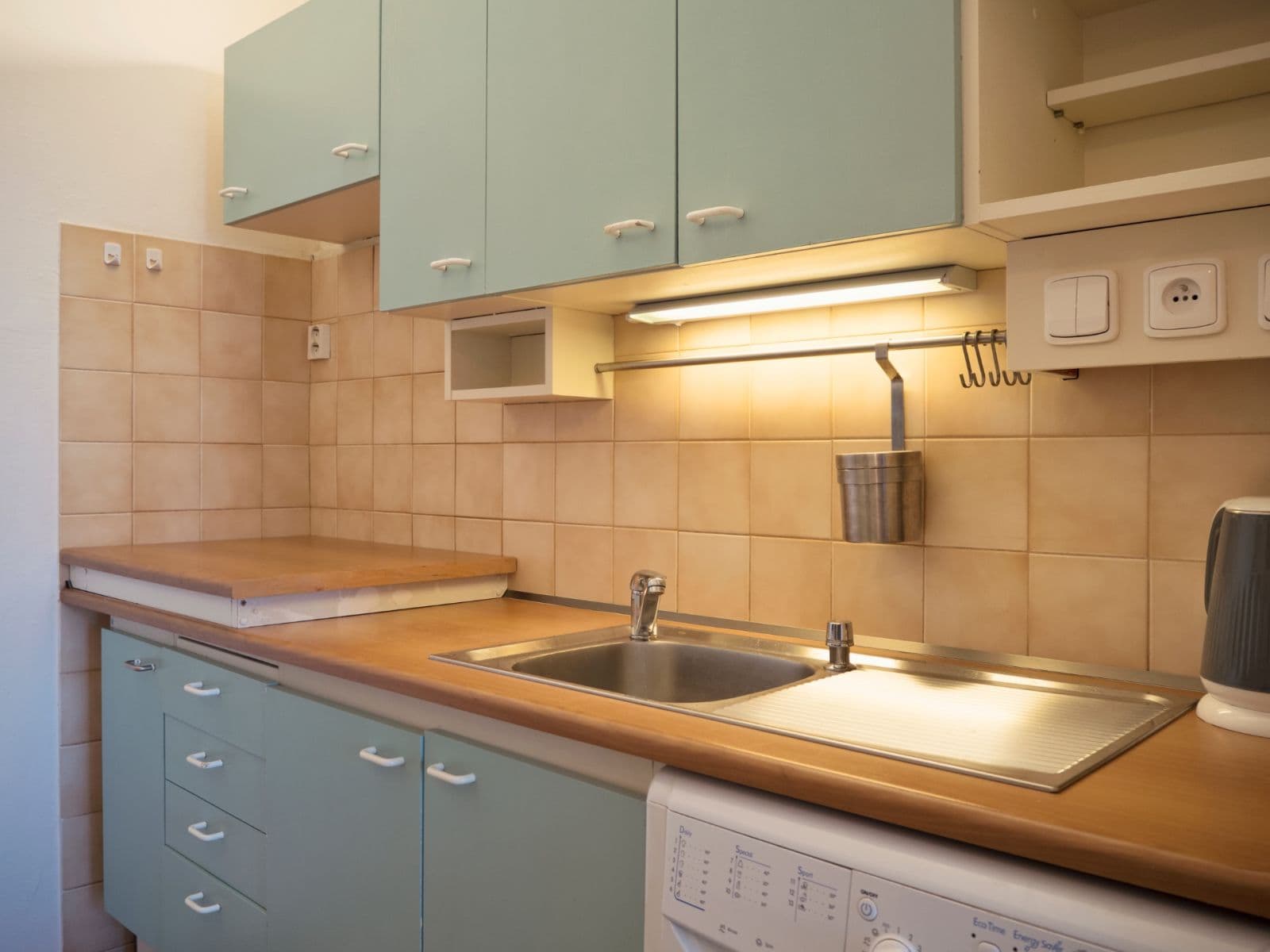 Prodej bytu 2+kk 48 m², Vikova, Praha, Praha Prodej bytu 2+kk 48 m², Vikova, Praha, Praha