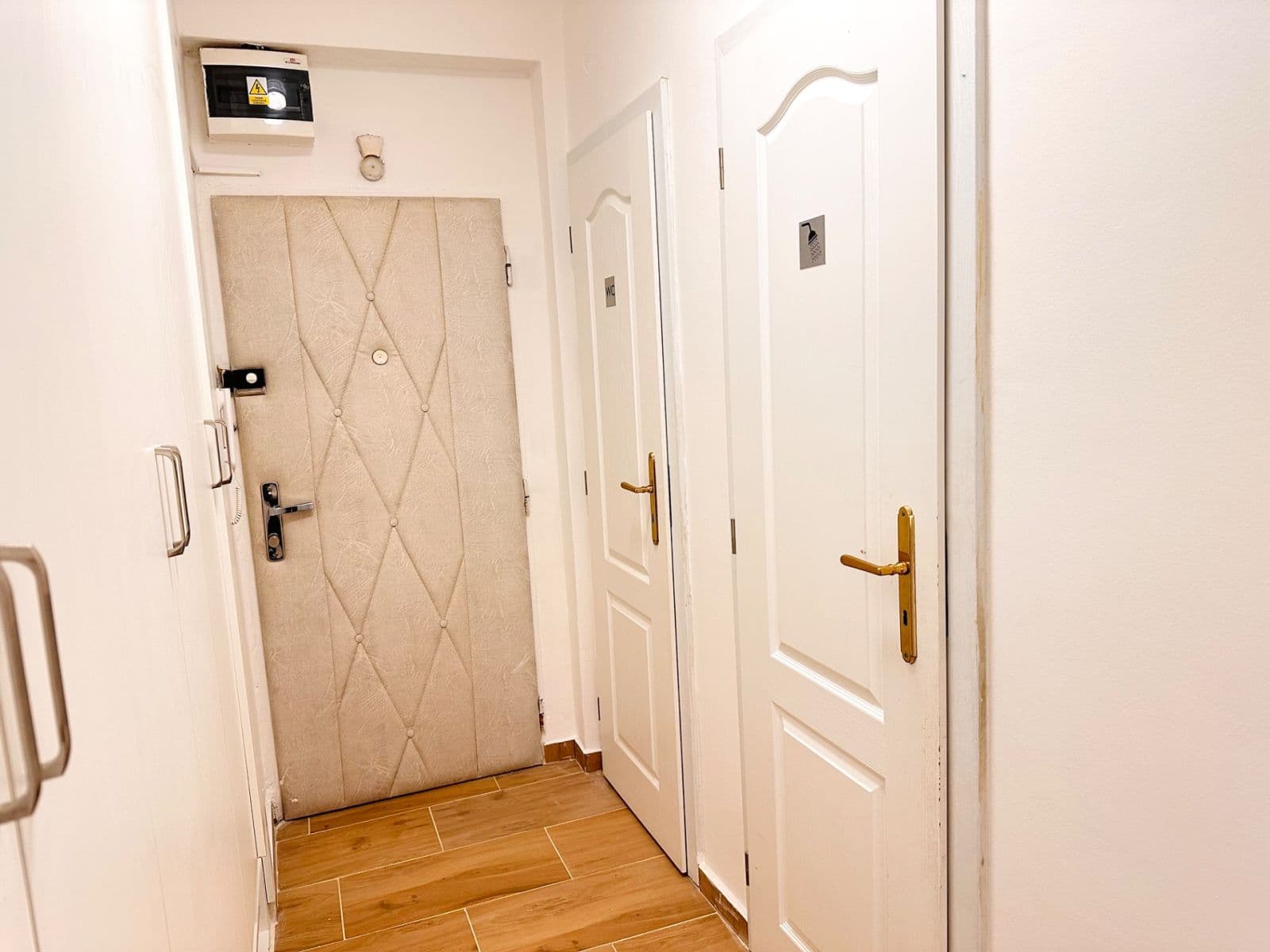 Prodej bytu 2+1 53 m², Osiková, Praha, Praha Prodej bytu 2+1 53 m², Osiková, Praha, Praha