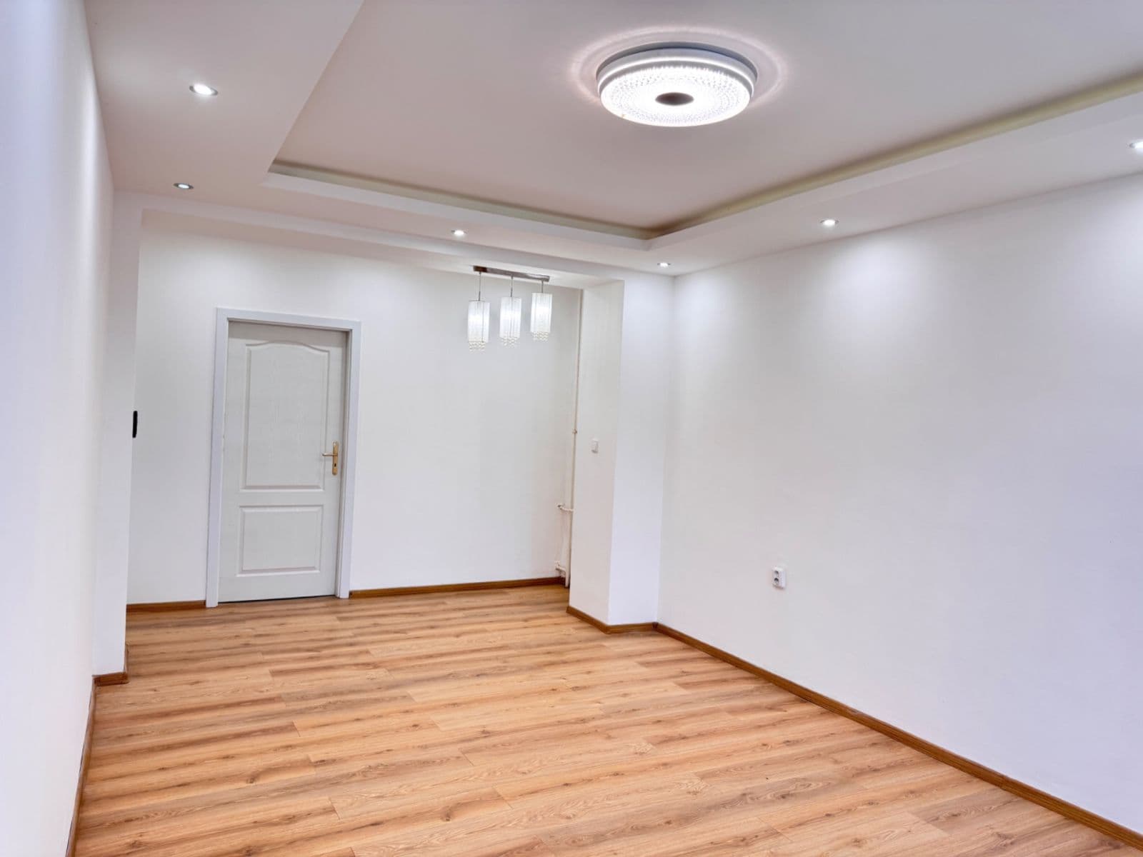 Prodej bytu 2+1 53 m², Osiková, Praha, Praha Prodej bytu 2+1 53 m², Osiková, Praha, Praha