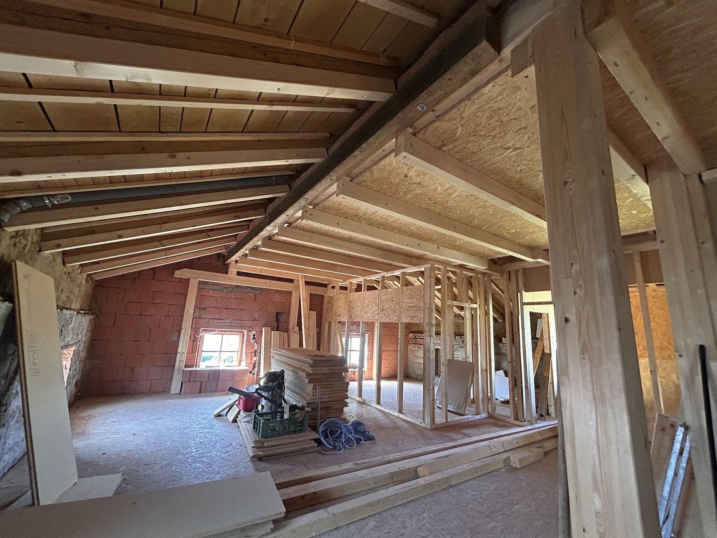 Prodej domu 162 m², pozemek 4.250 m², Buchbach, Bavorsko Prodej domu 162 m², pozemek 4.250 m², Buchbach, Bavorsko