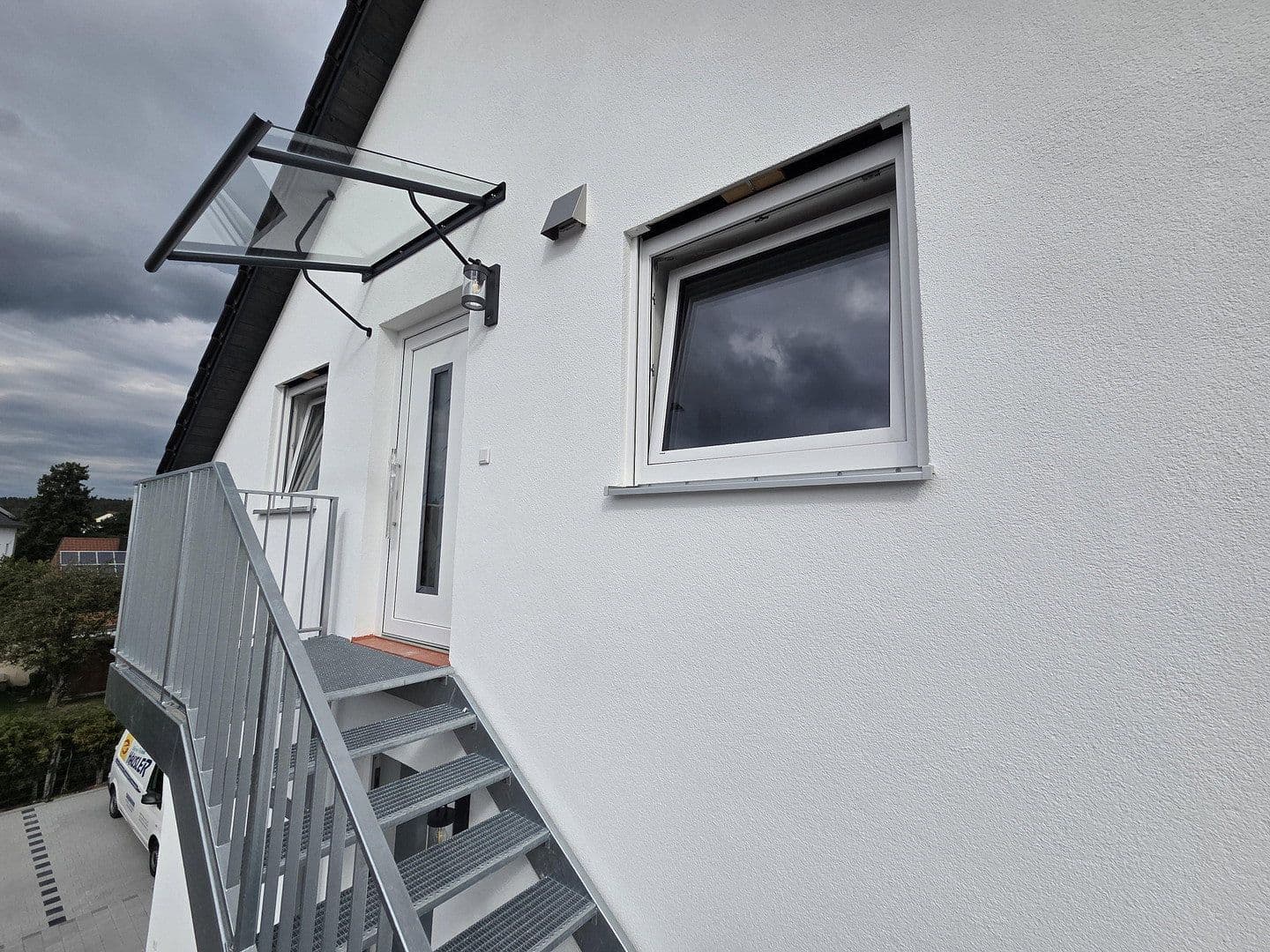 Pronájem bytu 5+1 121 m², Falkenstraße 6, Regenstauf, Bavorsko Pronájem bytu 5+1 121 m², Falkenstraße 6, Regenstauf, Bavorsko