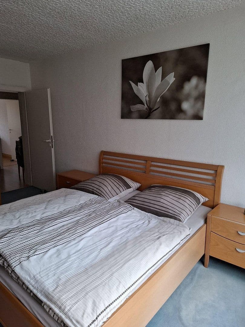 Pronájem bytu 3+1 78 m², Steinstraße 193, KRefeld, Severní Porýní-Vestfálsko Pronájem bytu 3+1 78 m², Steinstraße 193, KRefeld, Severní Porýní-Vestfálsko