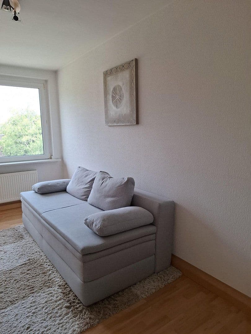 Pronájem bytu 3+1 78 m², Steinstraße 193, KRefeld, Severní Porýní-Vestfálsko Pronájem bytu 3+1 78 m², Steinstraße 193, KRefeld, Severní Porýní-Vestfálsko