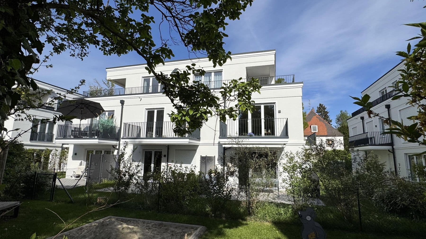 Prodej bytu 3+1 82 m², Sterrhubenweg, München, Bavorsko Prodej bytu 3+1 82 m², Sterrhubenweg, München, Bavorsko