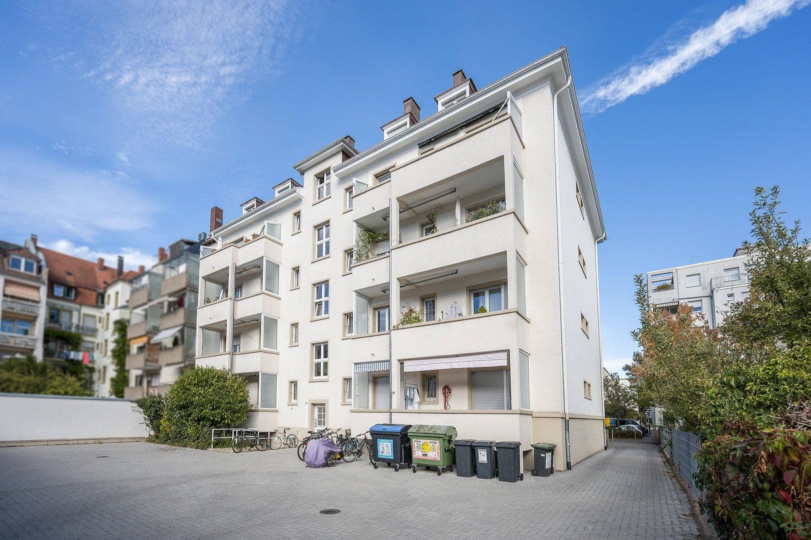 Prodej bytu 3+1 102 m², Karlsruhe, Bádensko-Württembersko Prodej bytu 3+1 102 m², Karlsruhe, Bádensko-Württembersko