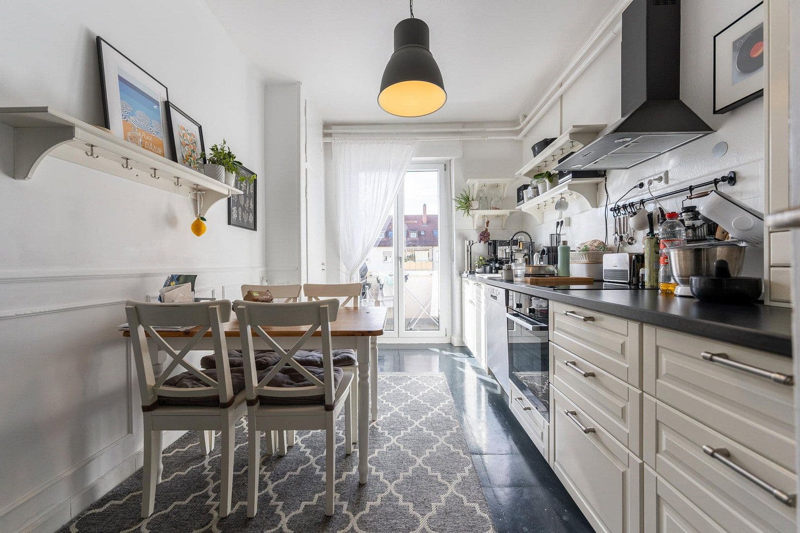 Prodej bytu 3+1 102 m², Karlsruhe, Bádensko-Württembersko Prodej bytu 3+1 102 m², Karlsruhe, Bádensko-Württembersko