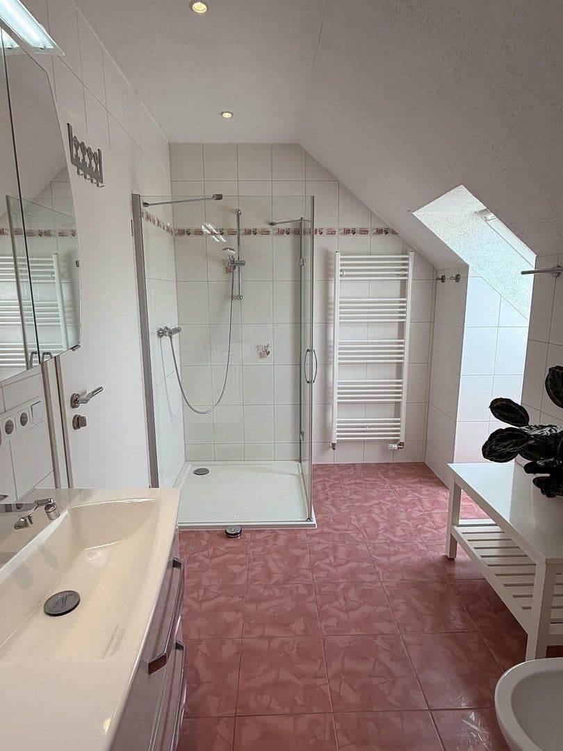 Prodej domu 176 m², pozemek 720 m², Oranienburg, Braniborsko Prodej domu 176 m², pozemek 720 m², Oranienburg, Braniborsko