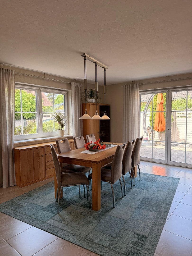 Prodej domu 176 m², pozemek 720 m², Oranienburg, Braniborsko Prodej domu 176 m², pozemek 720 m², Oranienburg, Braniborsko