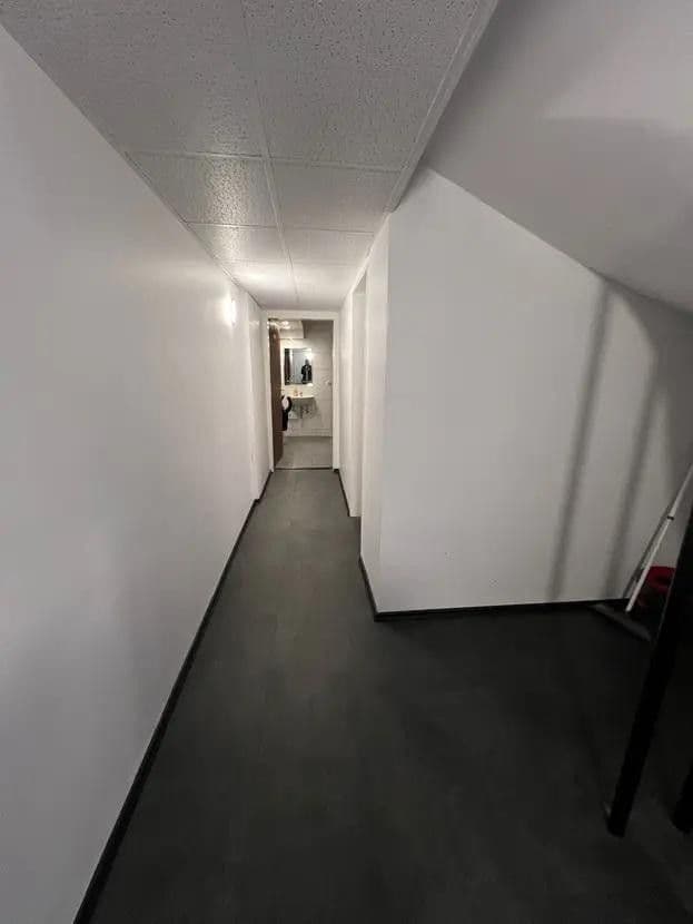 Prodej nebytového prostoru 140 m², Von der Mark Straße 23-25, Duisburg, Severní Porýní-Vestfálsko Prodej nebytového prostoru 140 m², Von der Mark Straße 23-25, Duisburg, Severní Porýní-Vestfálsko