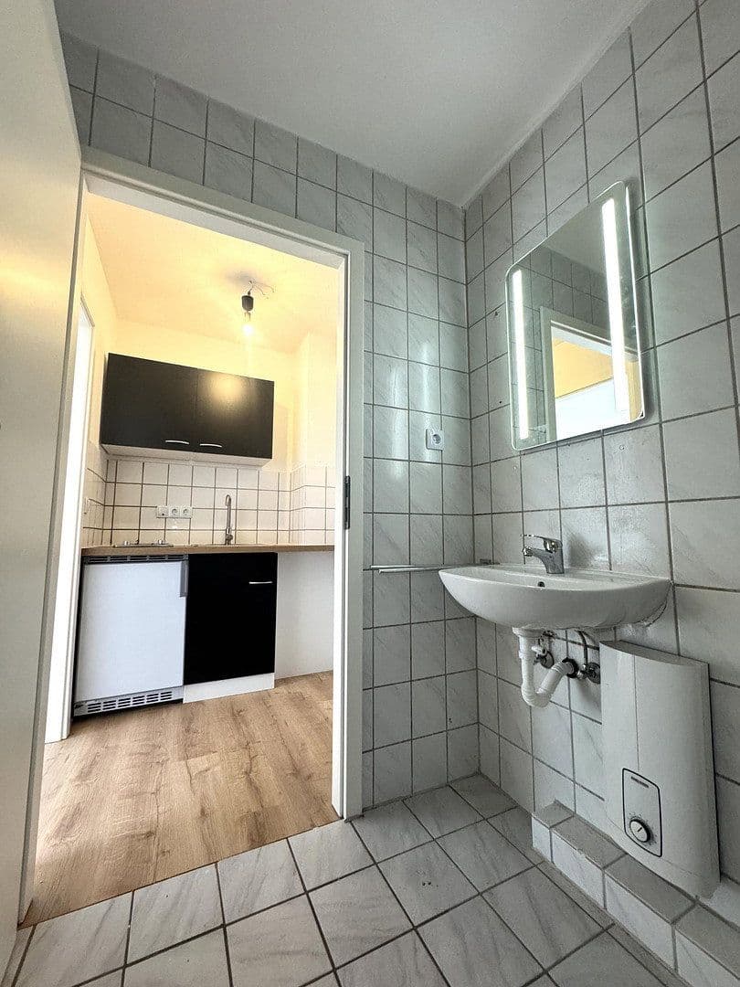 Pronájem bytu 1+1 22 m², Bielefeld, Severní Porýní-Vestfálsko Pronájem bytu 1+1 22 m², Bielefeld, Severní Porýní-Vestfálsko