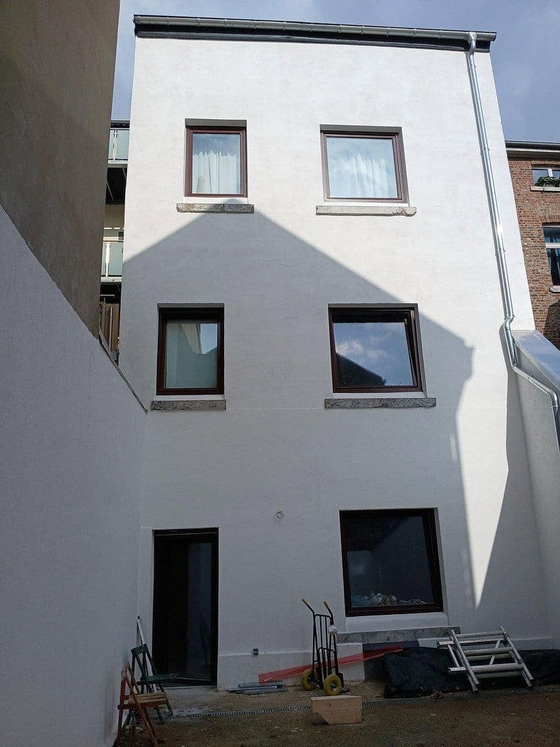 Prodej bytu 1+1 67 m², Johanniterstraße 13, Cáchy, Severní Porýní-Vestfálsko Prodej bytu 1+1 67 m², Johanniterstraße 13, Cáchy, Severní Porýní-Vestfálsko