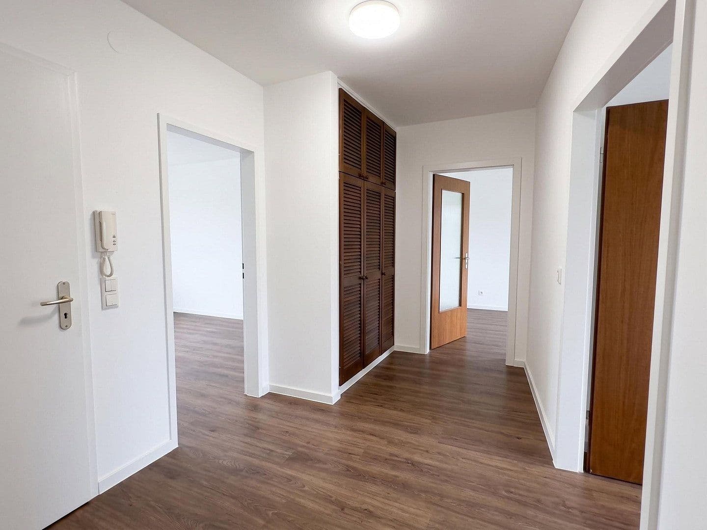Pronájem bytu 4+1 100 m², Volksgartenstraße 196, Mönchengladbach, Severní Porýní-Vestfálsko Pronájem bytu 4+1 100 m², Volksgartenstraße 196, Mönchengladbach, Severní Porýní-Vestfálsko