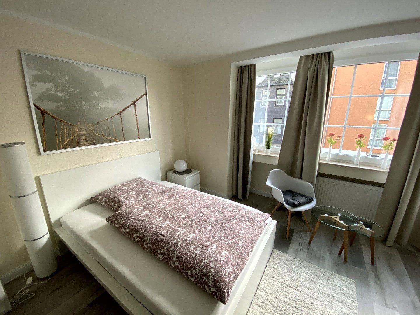 Pronájem bytu 1+1 27 m², Düsseldorf, Severní Porýní-Vestfálsko Pronájem bytu 1+1 27 m², Düsseldorf, Severní Porýní-Vestfálsko
