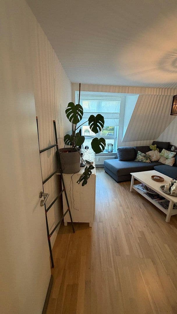 Pronájem bytu 3+1 78 m², Viktoriaalle 48, Cáchy, Severní Porýní-Vestfálsko Pronájem bytu 3+1 78 m², Viktoriaalle 48, Cáchy, Severní Porýní-Vestfálsko